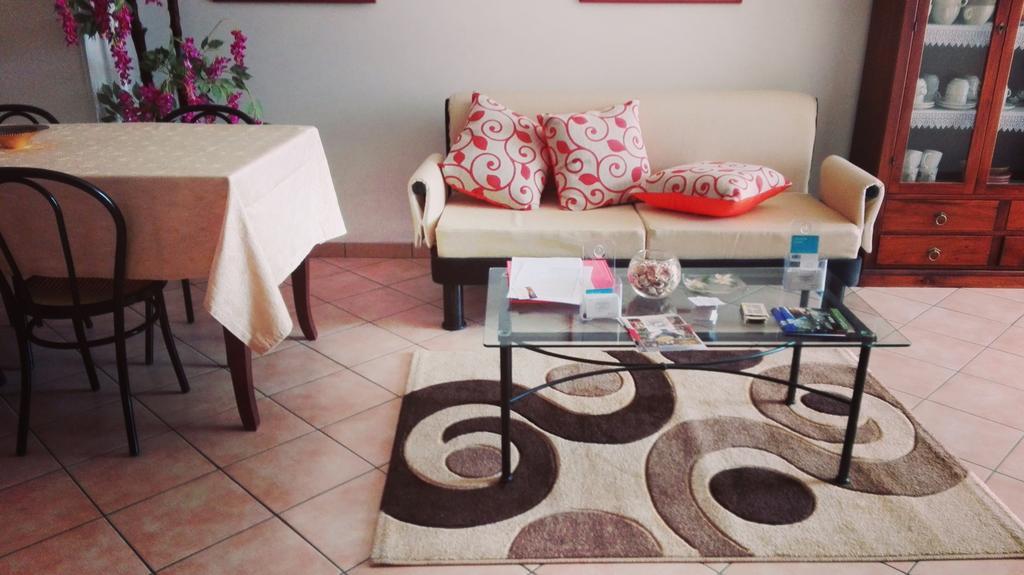 Li Pusciai Bed & Breakfast Cocumola Luaran gambar