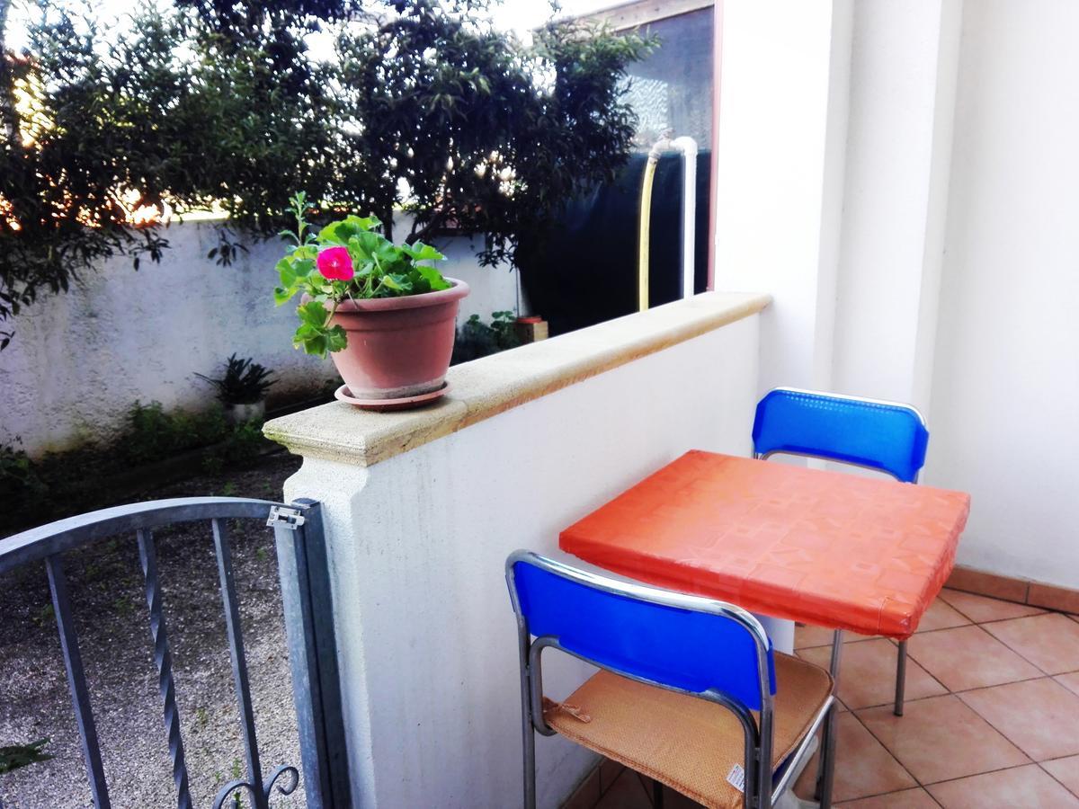 Li Pusciai Bed & Breakfast Cocumola Luaran gambar
